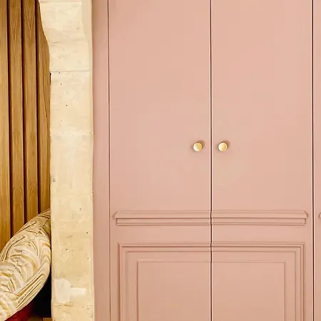 Auxais Private Mansion Villa *